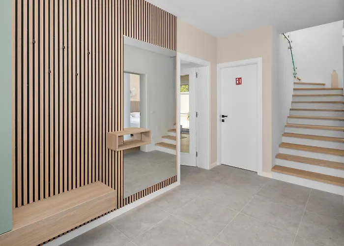 In Tar * Tar-Vabriga