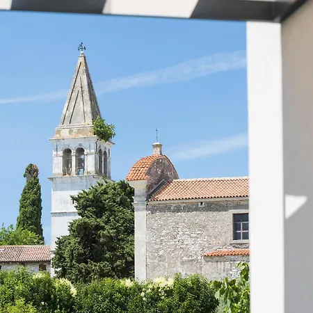 In Tar * Tar-Vabriga