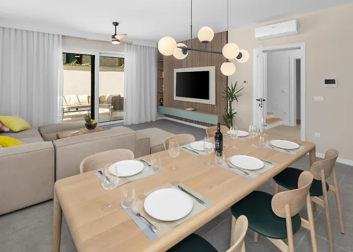 In Tar * Tar-Vabriga