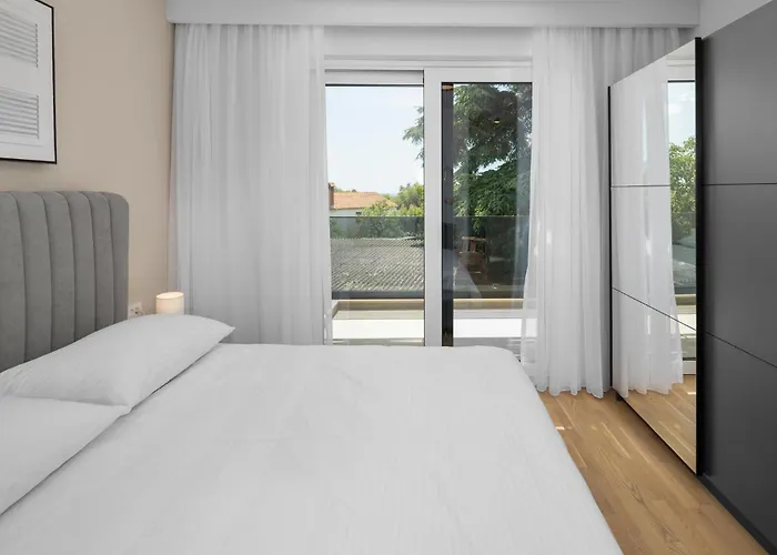 In Tar * Tar-Vabriga