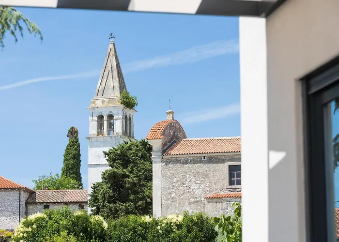 In Tar * Tar-Vabriga